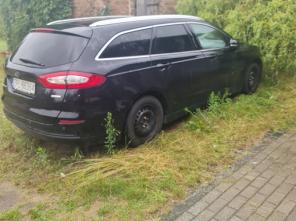 2 ford mondeo bok