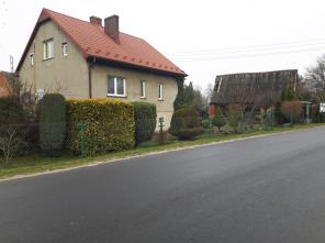 Elewacja boczna budynku mieszkalnego